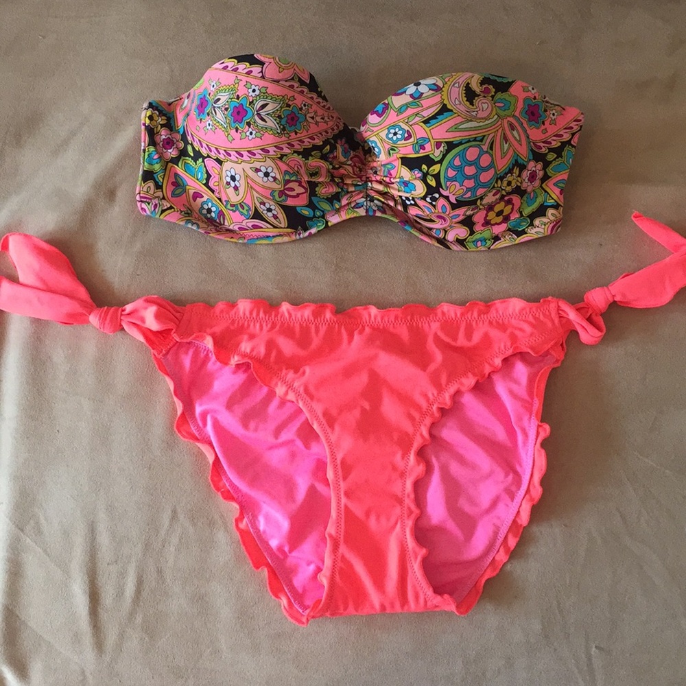 VS bikini